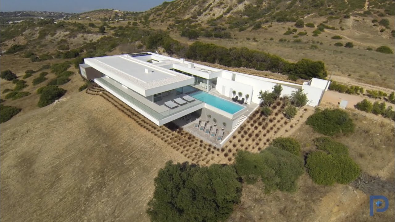 Praia da Luz — property movie still
